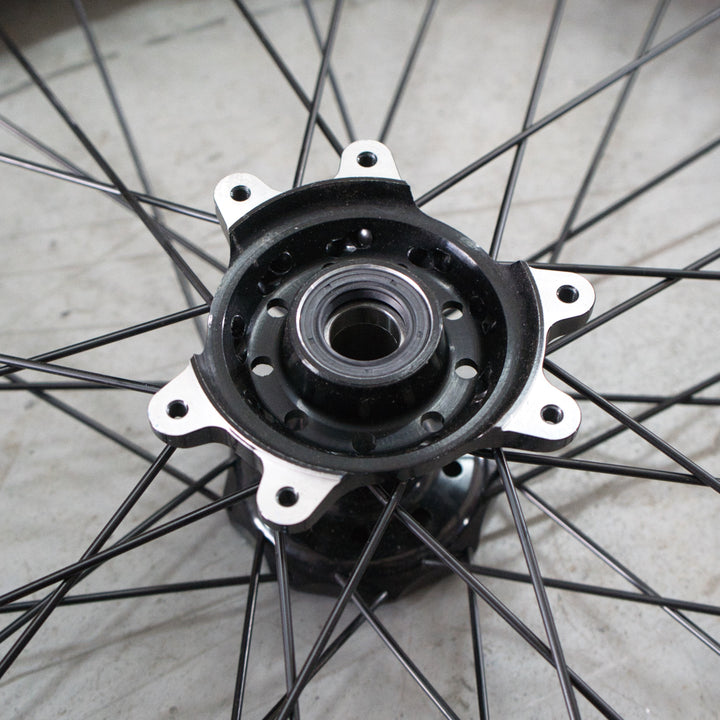 21" 1.60 Vorderrad mit CST 80/100-21 Reifen für Surron Ultra Bee